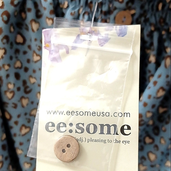 EE:SOME Smocked Leopard Heart Off Shoulder Puff Sleeve Top NWT - Picture 7 of 12